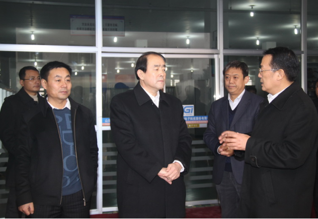 济宁市委书记马平昌到冠亚手机平台公司莅临视察指导